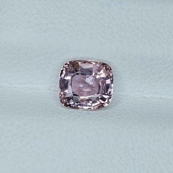 Zonder minimumprijs Saffier - 1.60 ct - International, Handtassen en Accessoires, Nieuw