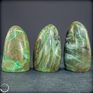 Groene maansteen vrijvorm-set – tijdloze elegantie in zachte