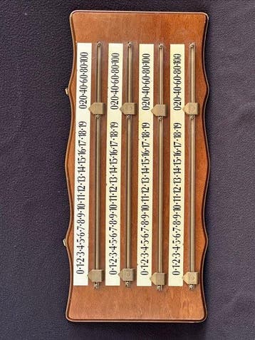 Figuur - Vintage Biljart / snooker scorebord L 50,5 cm -