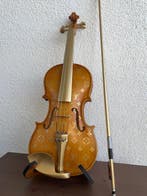 J.Reinhardt - Custom Louis Vuitton Violin - Limewood Look &
