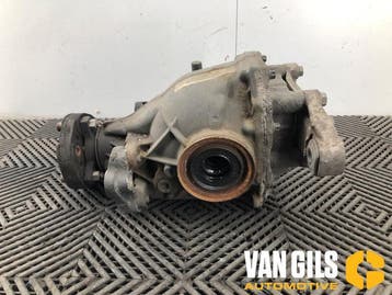 Differentieel achter Mercedes S-Klasse O325695