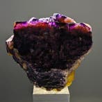 FLUORIET VIOLET op FLUORIET INTENS GEEL! MAROKKO Kristallen