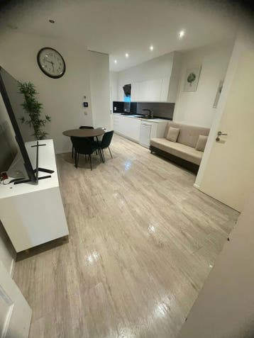 Appartement en Avenue Jacques Sermon, Ganshoren, 50 m² ou plus, Bruxelles