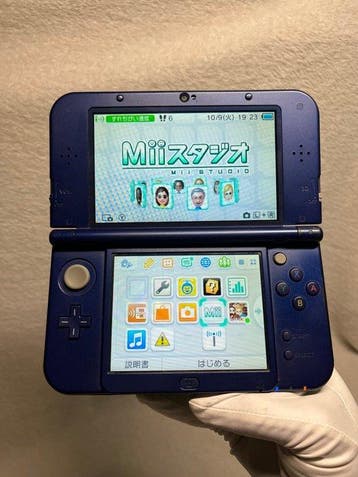 Nintendo - (Mint) Rare METALLIC BLUE New 3DS XL (LL) + Bonus, Nieuw