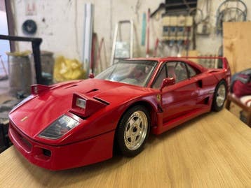 Pocher 1:8 - Model sportwagen - Ferrari F40