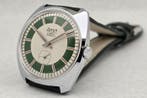 Amer - NOS - Burgundy Fumé Vintage Watch – Cushion Case –, Nieuw