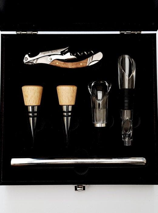 Laguiole - Corkscrew, 2 Bottle Stoppers, 1 Pouring Spout and, Collections, Vins
