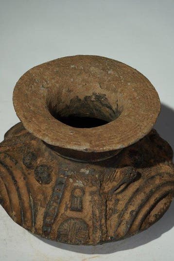 Een beeld uit terracotta. - Attie - Ivoorkust (Zonder