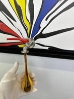 Santicri - Essence, Mondrian