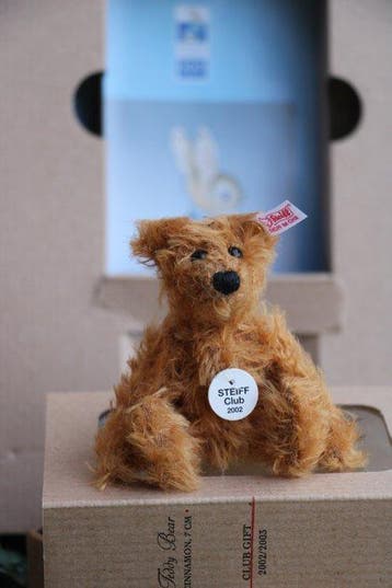 Steiff: Teddybeertje clubgeschenk 2002, EAN 6969914 -