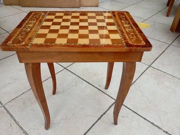Meuble dappui - Bois - Table à jeux de dames