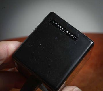 Hasselblad, Braun FR 800/1 Chargeur + Batterie + capuchon, TV, Hi-fi & Vidéo