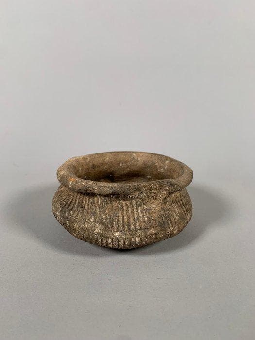 Het oude China, neolithicum Terracotta Terracotta vaas - 6, Collections, Minéraux & Fossiles