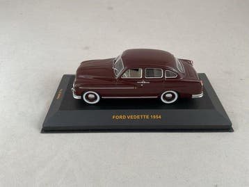 IXO, Minichamps 1:43 - Voiture miniature (3) - Ford Vedette, Nieuw