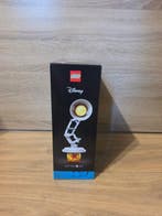 Lego Set - 21357 - Disney - Luxo Jr.