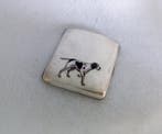 115 Years Old - Hound Dog Enameled - Doos - .800 zilver