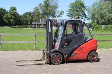 Veiling: Heftruck Linde H25D-02 Diesel 2500kg 2017, Zakelijke goederen, Machines en Bouw | Heftrucks en Intern transport, Ophalen