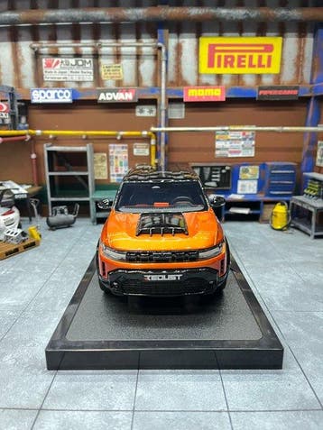 Otto Mobile 1:18 - Modelauto - Dacia Duster Redust Sport 4x2, Nieuw