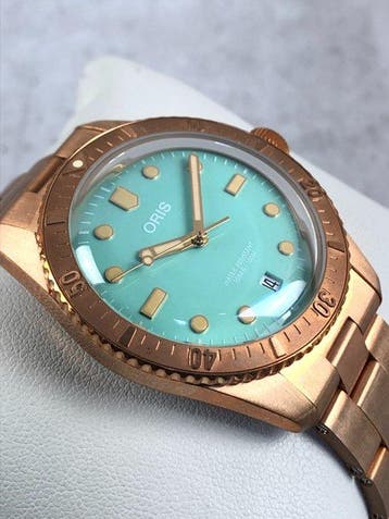 Oris - Divers Sixty-Five Cotton Candy Bronze Automatic - 01