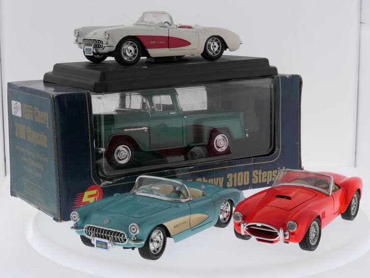 Schaal 1:24 set van 4 Amerikaanse autos Chevrolet Corvet..., Hobby & Loisirs créatifs, Voitures miniatures | 1:24, Enlèvement ou Envoi