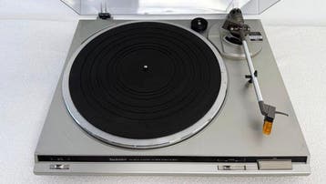 Technics - SL-BD21 - Semi-automatic DC Servo Platenspeler, Nieuw