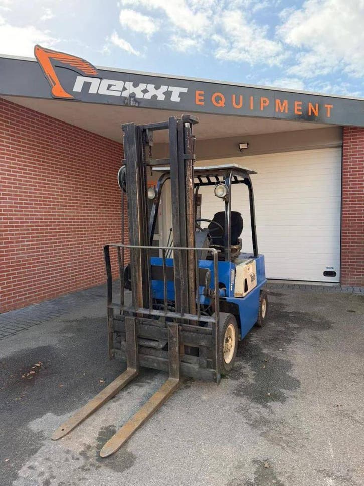 Veiling: Heftruck Yale GDP050RC Diesel 2500kg 1985, Zakelijke goederen, Machines en Bouw | Heftrucks en Intern transport, Ophalen