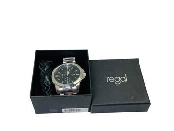 Veiling - Regal Sweden | Zilverkleurig Horloge & Armband Set, Handtassen en Accessoires, Nieuw