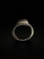 Laat-Romeins / Vroeg-Byzantijns Brons Ring - 4e tot 7e eeuw, Antiek en Kunst