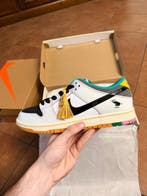 Nike SB - Dunk Low SB - Sneakers - Taille : EU 43 - Neuf, Kleding | Heren, Schoenen, Nieuw
