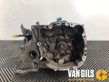 Versnellingsbak Renault Clio O269477, Nieuw