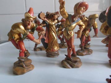 Dorf Tirol - Figuur - Moriskentänzer (13) - Lindehout