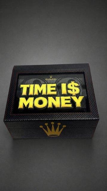 Vanessa Fodera (1981) - TIME is MONEY - Luxury Watch winder