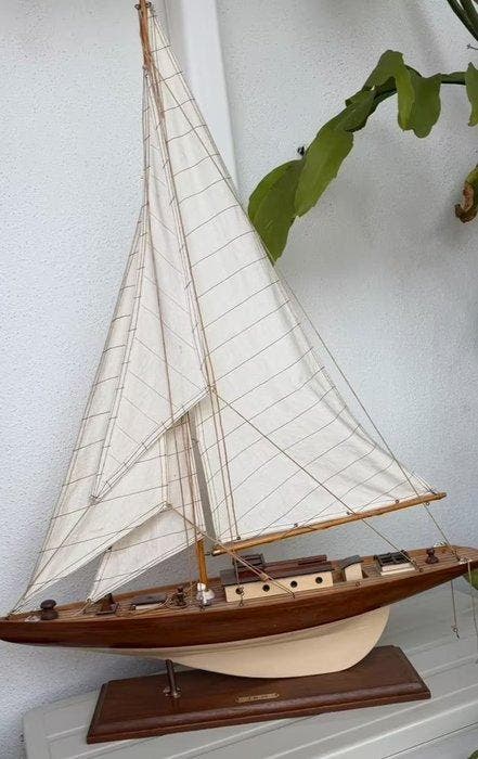 Modelboot - Modello di yacht a vela, Hobby & Loisirs créatifs, Voitures miniatures | 1:5 à 1:12