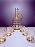 Karaf (9) - Glas - Bohemië, uran glas vintage, Antiek en Kunst