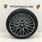 Porsche Cayenne (E3) 21 inch RS Spyder met banden (8 MM), Ophalen, Gebruikt, Banden en Velgen, 21 inch