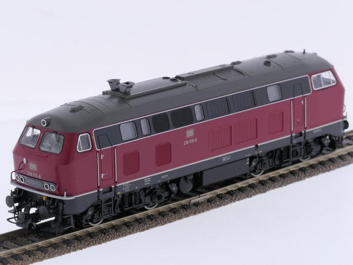 Schaal H0 Roco 73718 diesellocomotief BR 218 van de DB. D..., Hobby en Vrije tijd, Modeltreinen | H0, Gelijkstroom, Locomotief