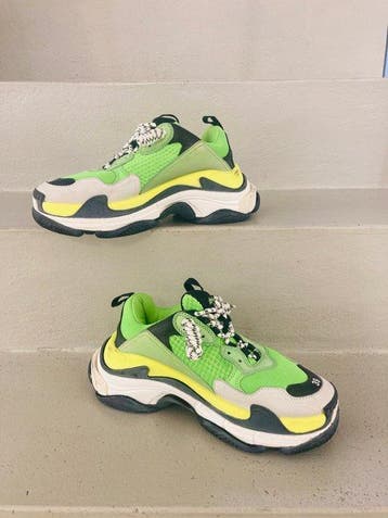 Balenciaga - Triple S - Sneakers - Maat: EU 39