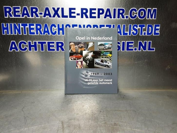 Opel in Nederland, 1969-2003, al 35 jaar het meest gelief..., Livres, Autos | Brochures & Magazines, Envoi