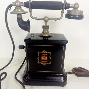 Jydsk Telefon Aktieselskab - Emil Møllers Telefonfabrikker, Antiek en Kunst