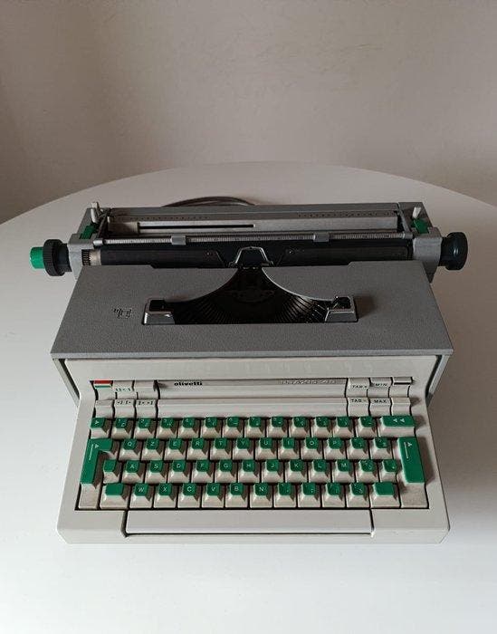 Ettore Sottsass - Olivetti, Praxis 48 - Machine à écrire -, Antiek en Kunst, Kunst | Designobjecten