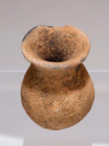 Petit vase archéologique en terre cuite – culture de Bura /