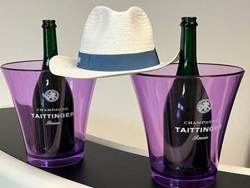 Taittinger - Champagne koeler (2) - Plastic - +, Antiek en Kunst