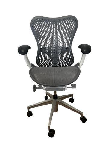 Herman Miller Mirra 2 Grey White - Tot wel 50% Goedkoper, Verzenden, Wit, Zo goed als nieuw, Bureaustoel