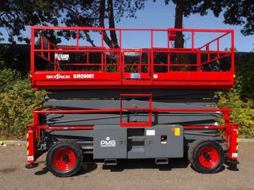 Veiling: Schaarhoogwerker SkyJack SJ9250RT Diesel 17.24m 201, Ophalen