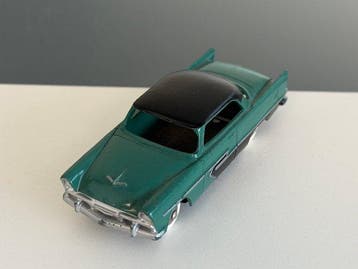 Dinky Toys 1:43 - Modelauto (2) - Plymouth Belvedere Ref 24D