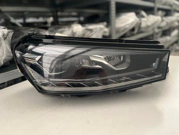 SKODA FABIA MK4 FULL LED KOPLAMP RECHTS 6VB941016B, Verzenden, Gebruikt, Skoda