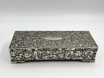 Nessuno - Elegante Cofanetto Portagioie Francese dEpoca in