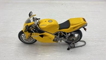 Minichamps 1:12 - Modelauto - Ducati 996 Biposto - (cod.H15)