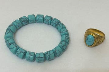 Set van turkoois en blauwe agaat met Onze-Lieve-Vrouw Maria