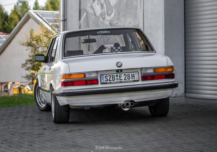 FOX BMW E28 520i zonder kat einddemper - 2x55 type 10, Autos : Pièces & Accessoires, Systèmes d'échappement, Envoi